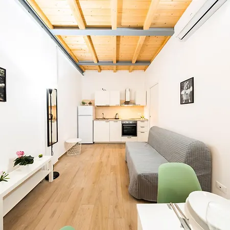 Apartment Belvedere House 2 In Center Bologna