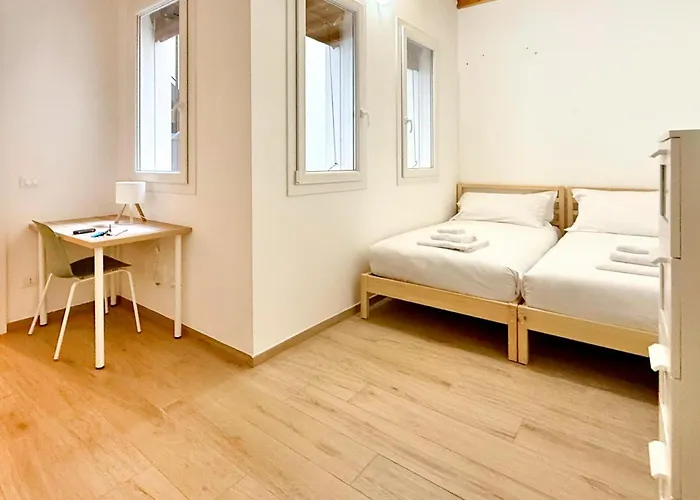 Belvedere House 2 In Center شقة